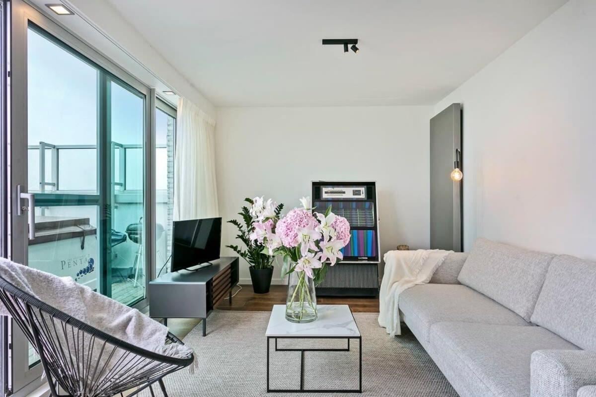 Apartamento Modern Penthouse With Stunning Sea-View, Sauna And 2 Large Terraces! Knokke-Heist Exterior foto